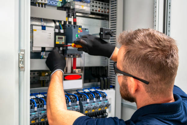 Best Licensed Electrician  in Pleasanton, KS